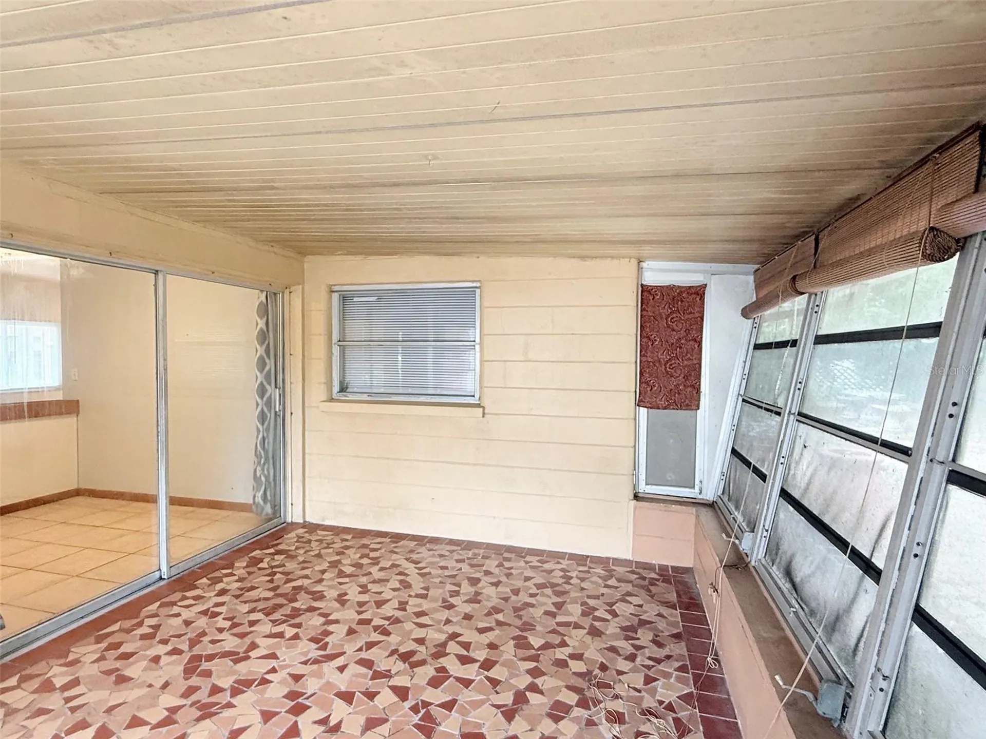 5160 102nd Way N St Petersburg FL 33708
