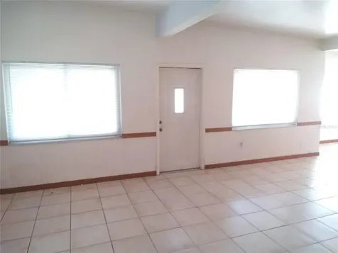 5160 102nd Way N St Petersburg FL 33708