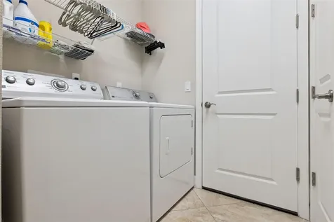 1365 Brayford Point Deland FL 32724