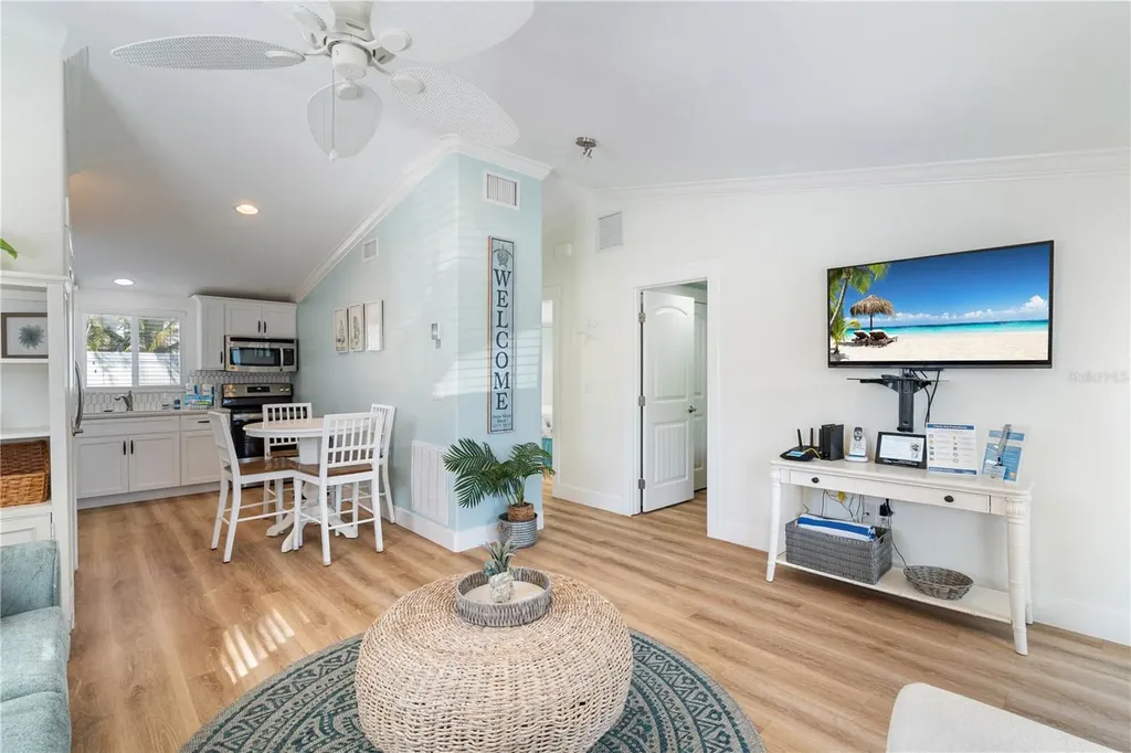 3009 Avenue E Bradenton Beach FL 34217
