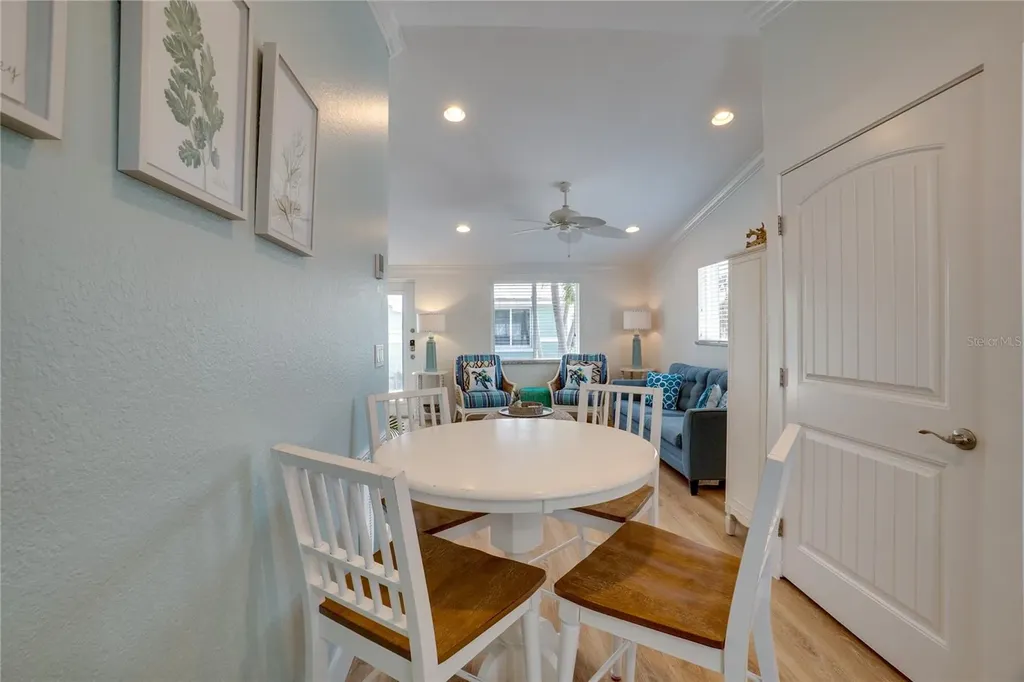 3009 Avenue E Bradenton Beach FL 34217