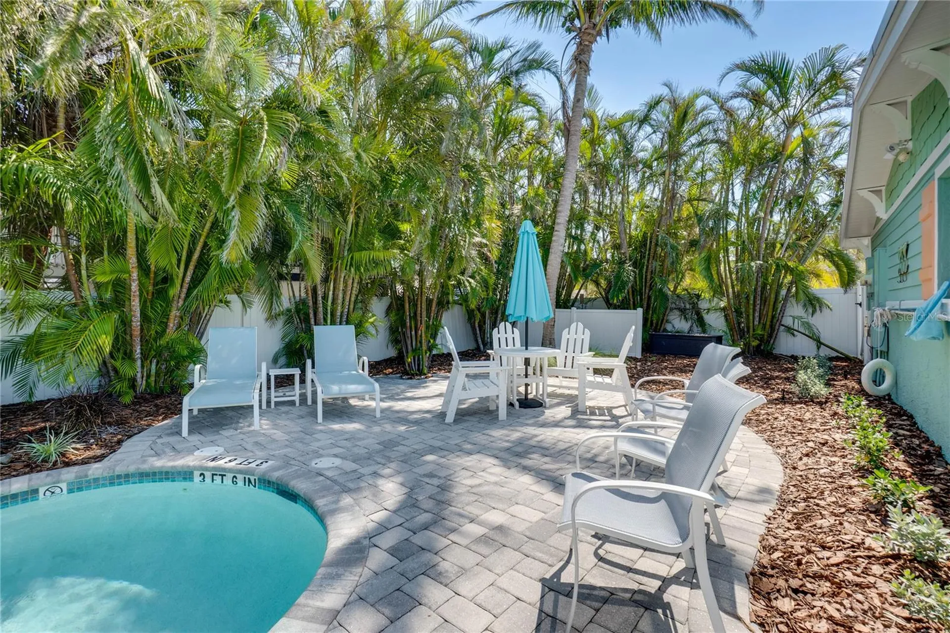 3009 Avenue E Bradenton Beach FL 34217