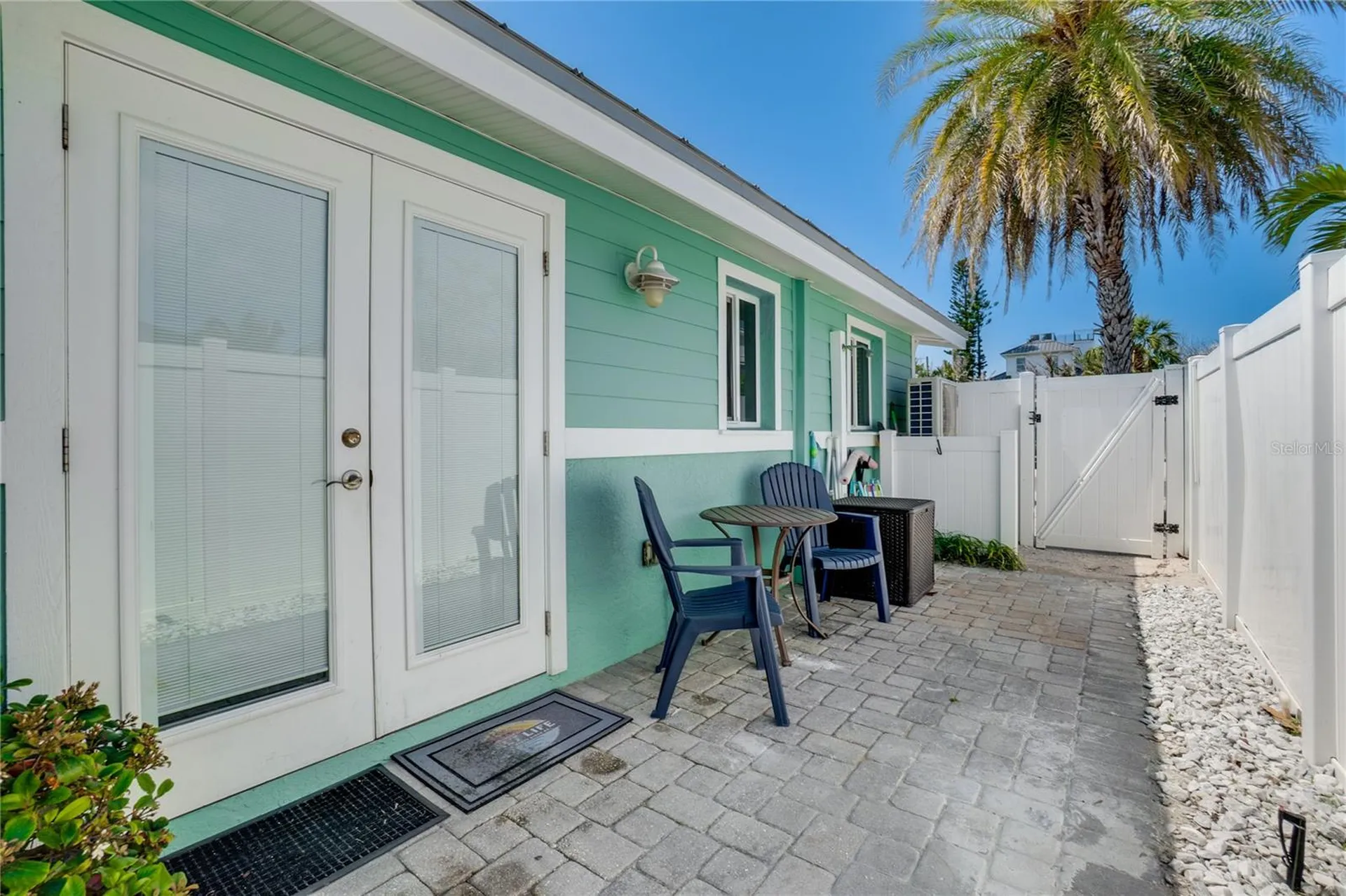 3009 Avenue E Bradenton Beach FL 34217