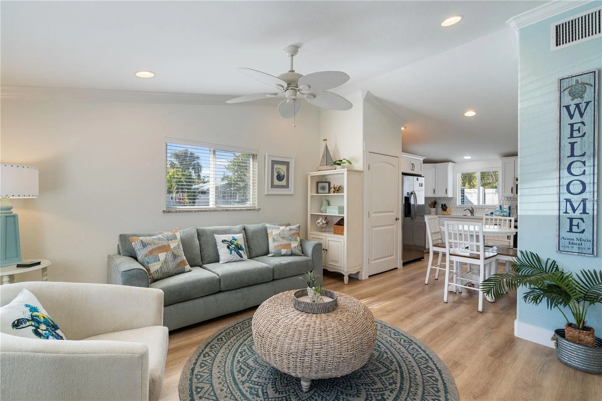 3009 Avenue E Bradenton Beach FL 34217