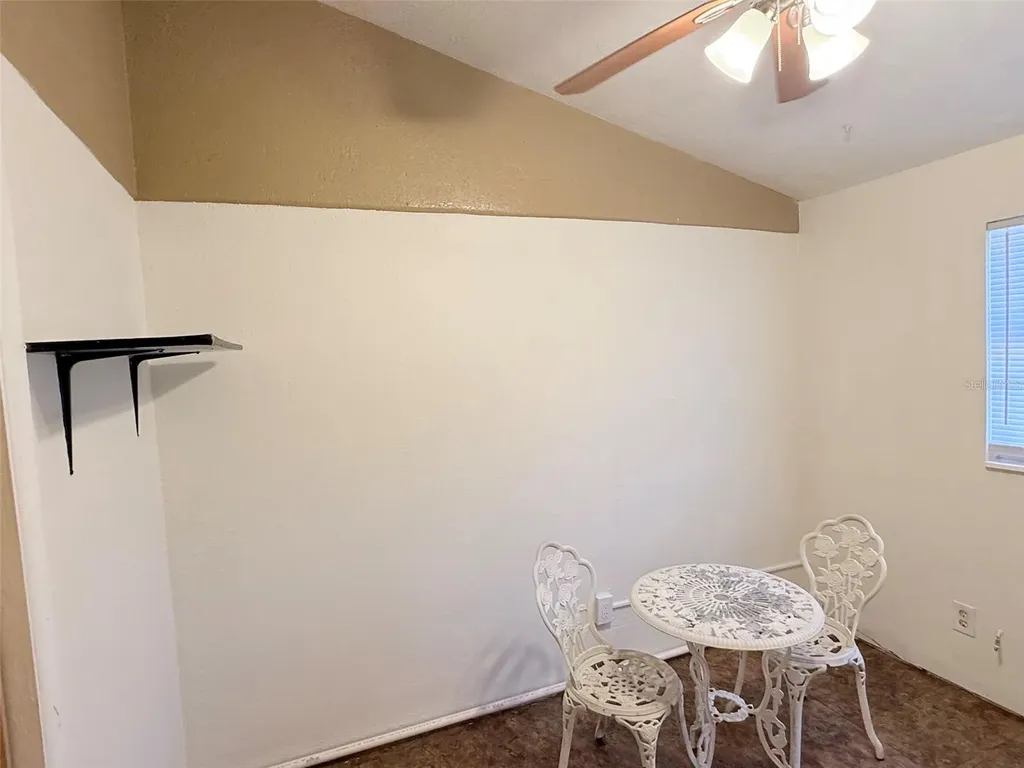 5541 Lown Street N St Petersburg FL 33714
