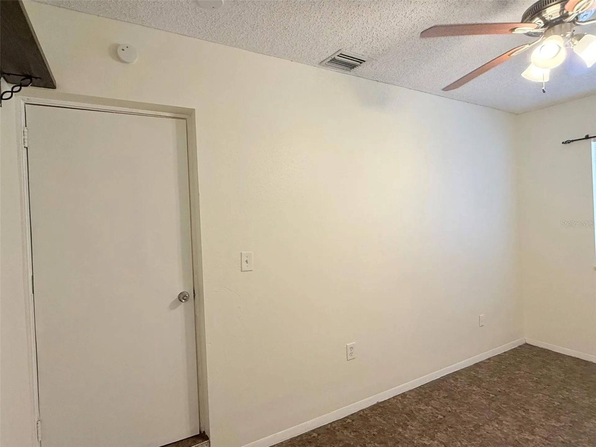 5541 Lown Street N St Petersburg FL 33714