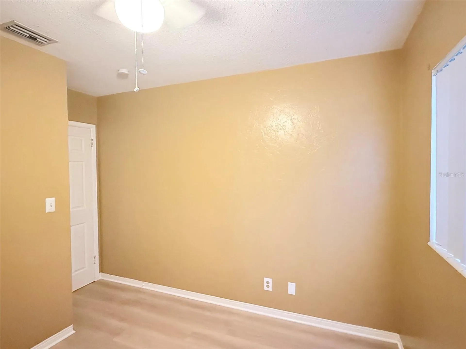 5541 Lown Street N St Petersburg FL 33714