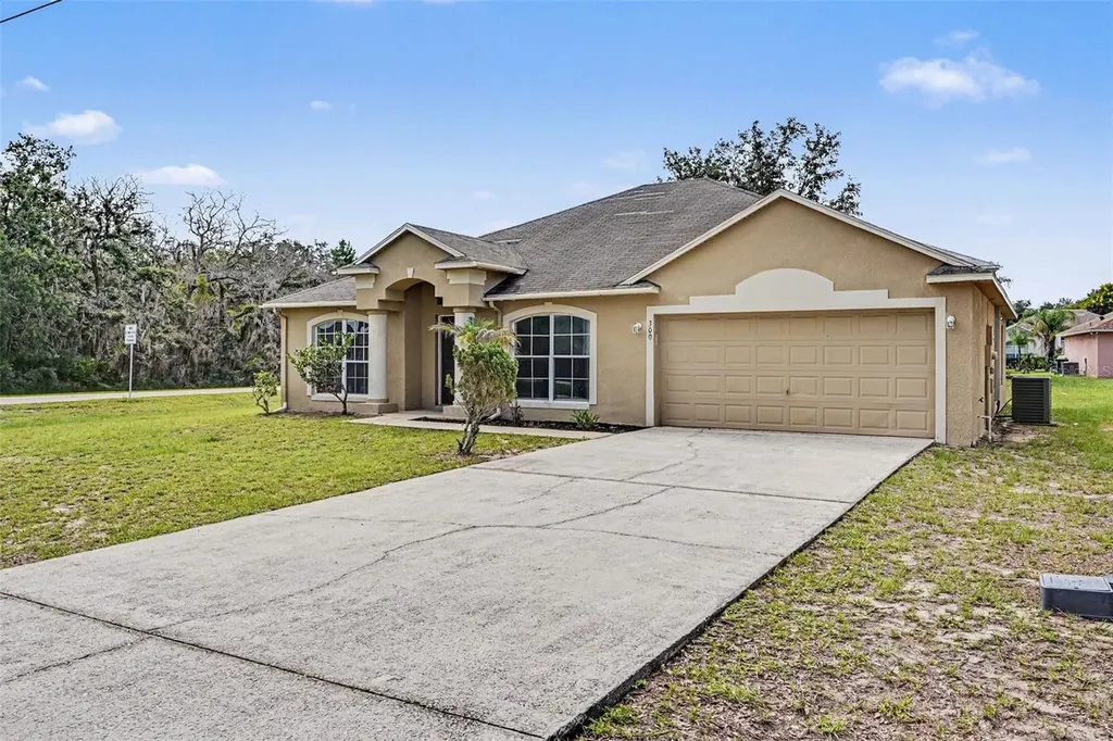 300 Kingfish Drive Kissimmee FL 34759