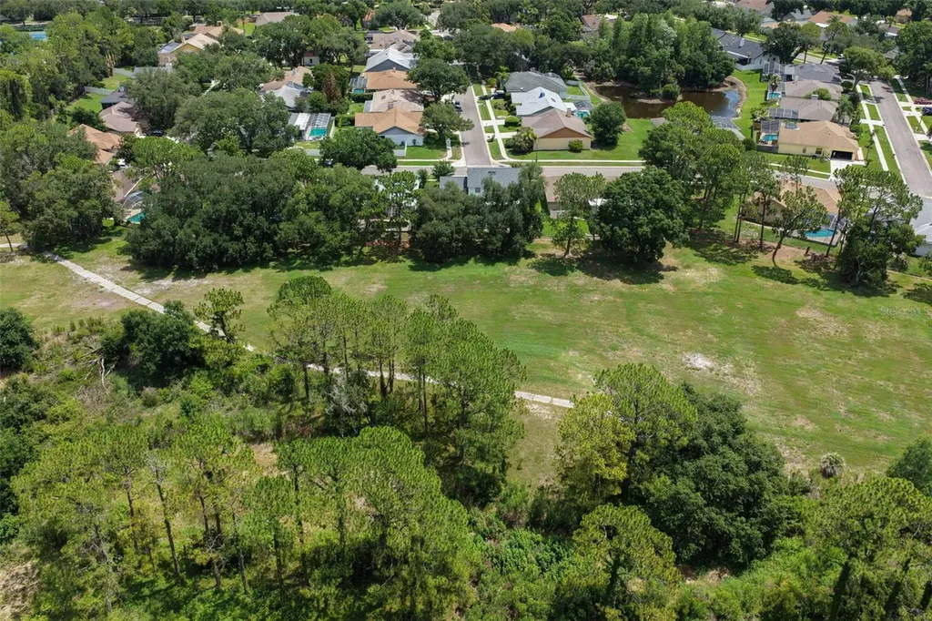 9527 Norchester Circle Tampa FL 33647