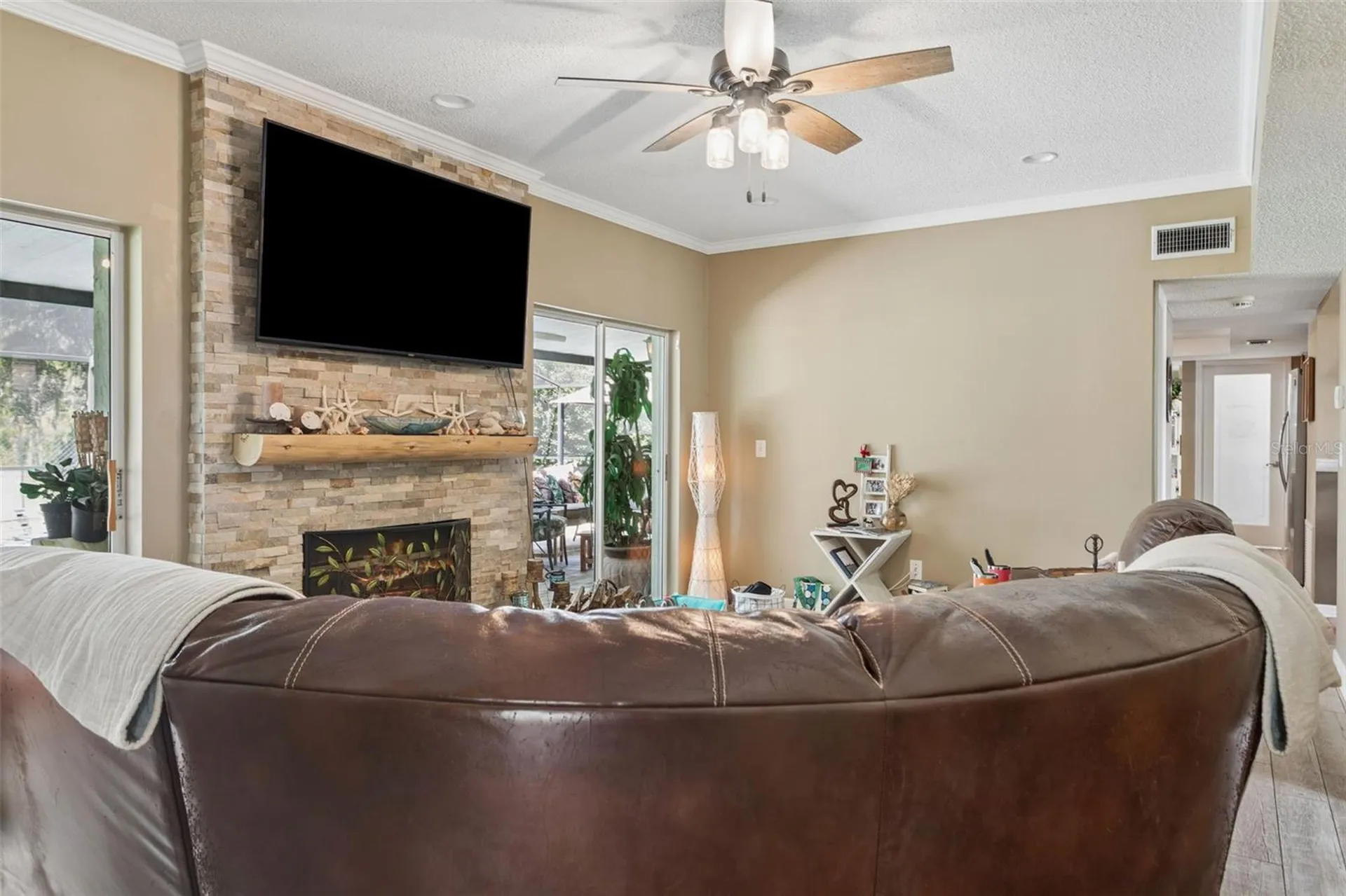 9527 Norchester Circle Tampa FL 33647