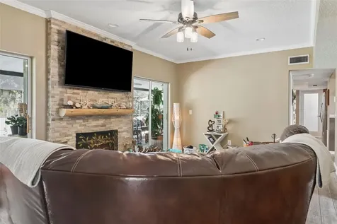 9527 Norchester Circle Tampa FL 33647