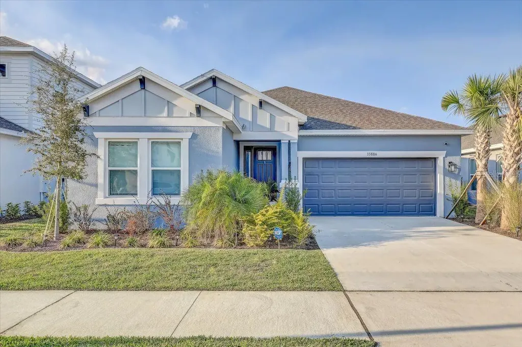 33886 Landsman Loop Wesley Chapel FL 33543