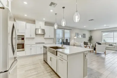 33886 Landsman Loop Wesley Chapel FL 33543