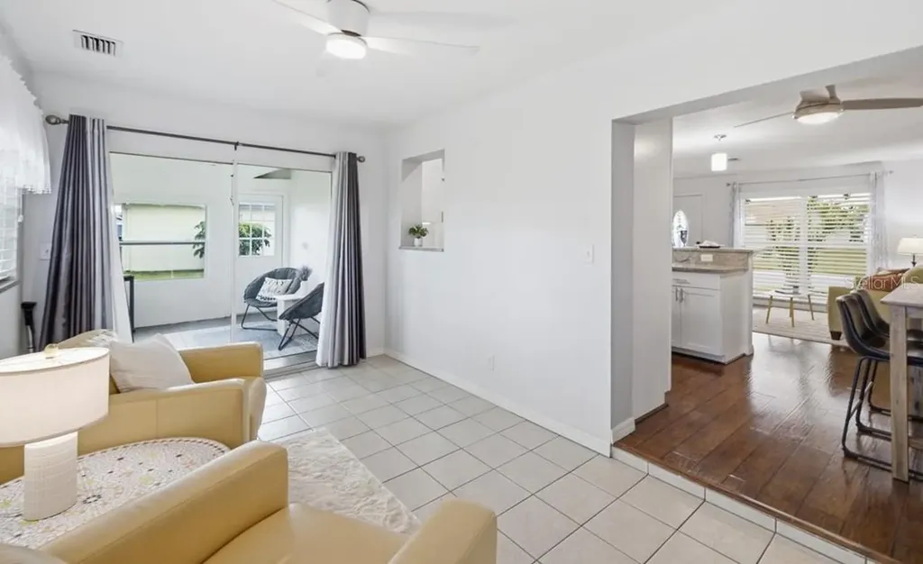 4362 Great Lakes Drive N Clearwater FL 33762
