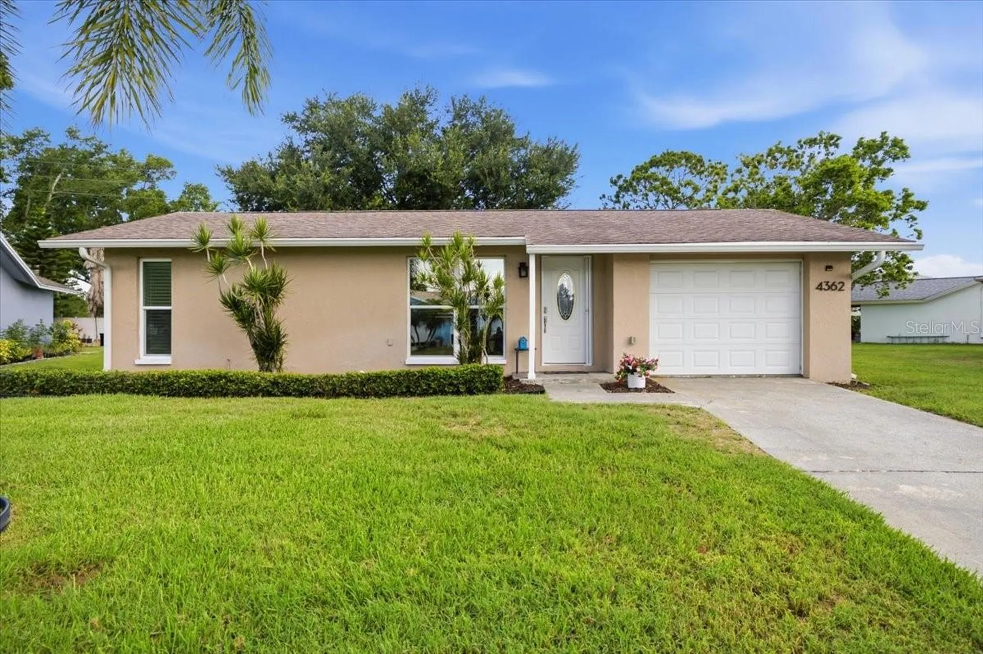 4362 Great Lakes Drive N Clearwater FL 33762