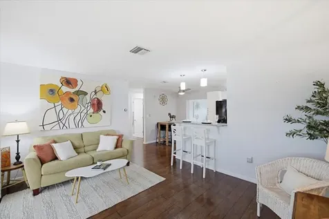 4362 Great Lakes Drive N Clearwater FL 33762