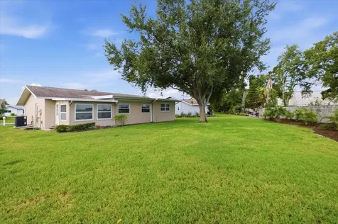 4362 Great Lakes Drive N Clearwater FL 33762