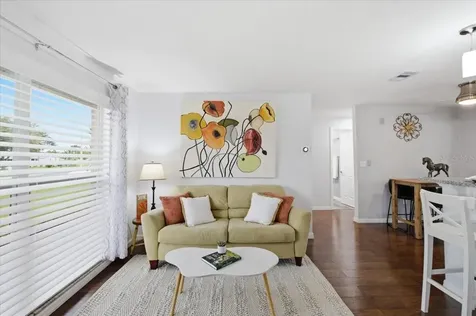4362 Great Lakes Drive N Clearwater FL 33762