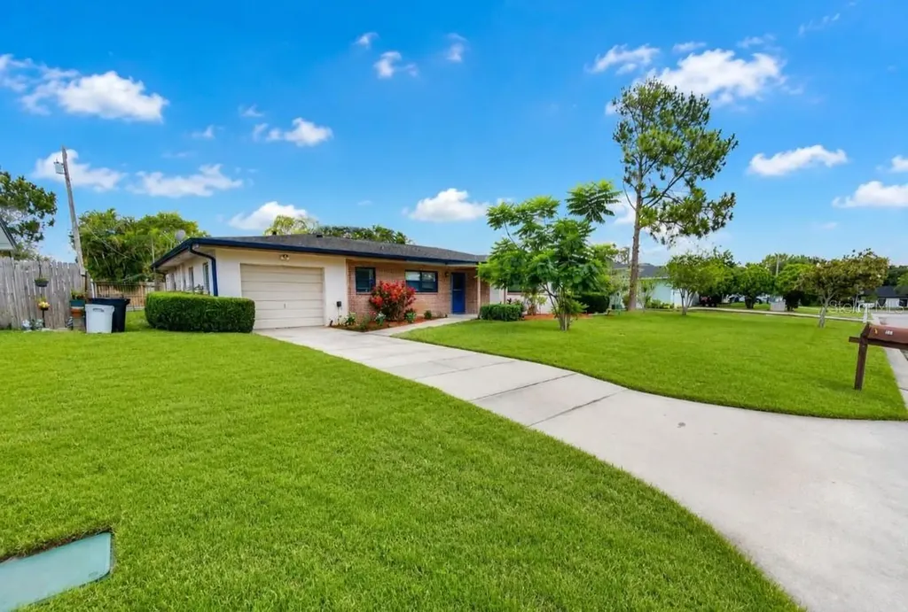 164 Pinewood Avenue Clearwater FL 33765
