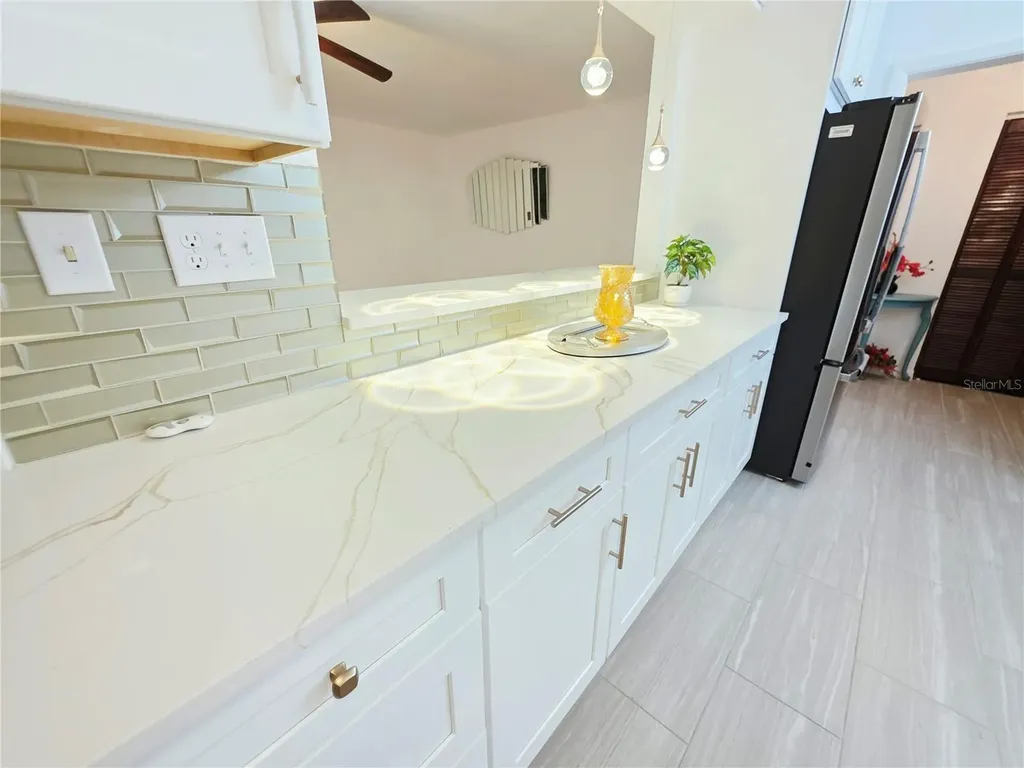 164 Pinewood Avenue Clearwater FL 33765