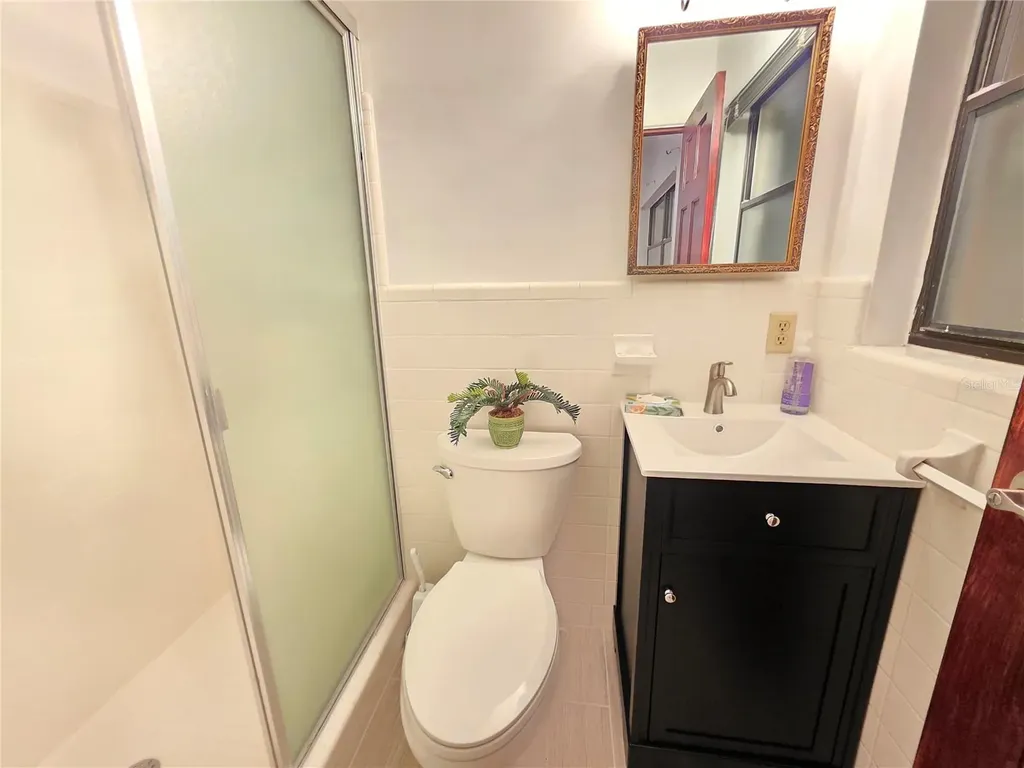 164 Pinewood Avenue Clearwater FL 33765