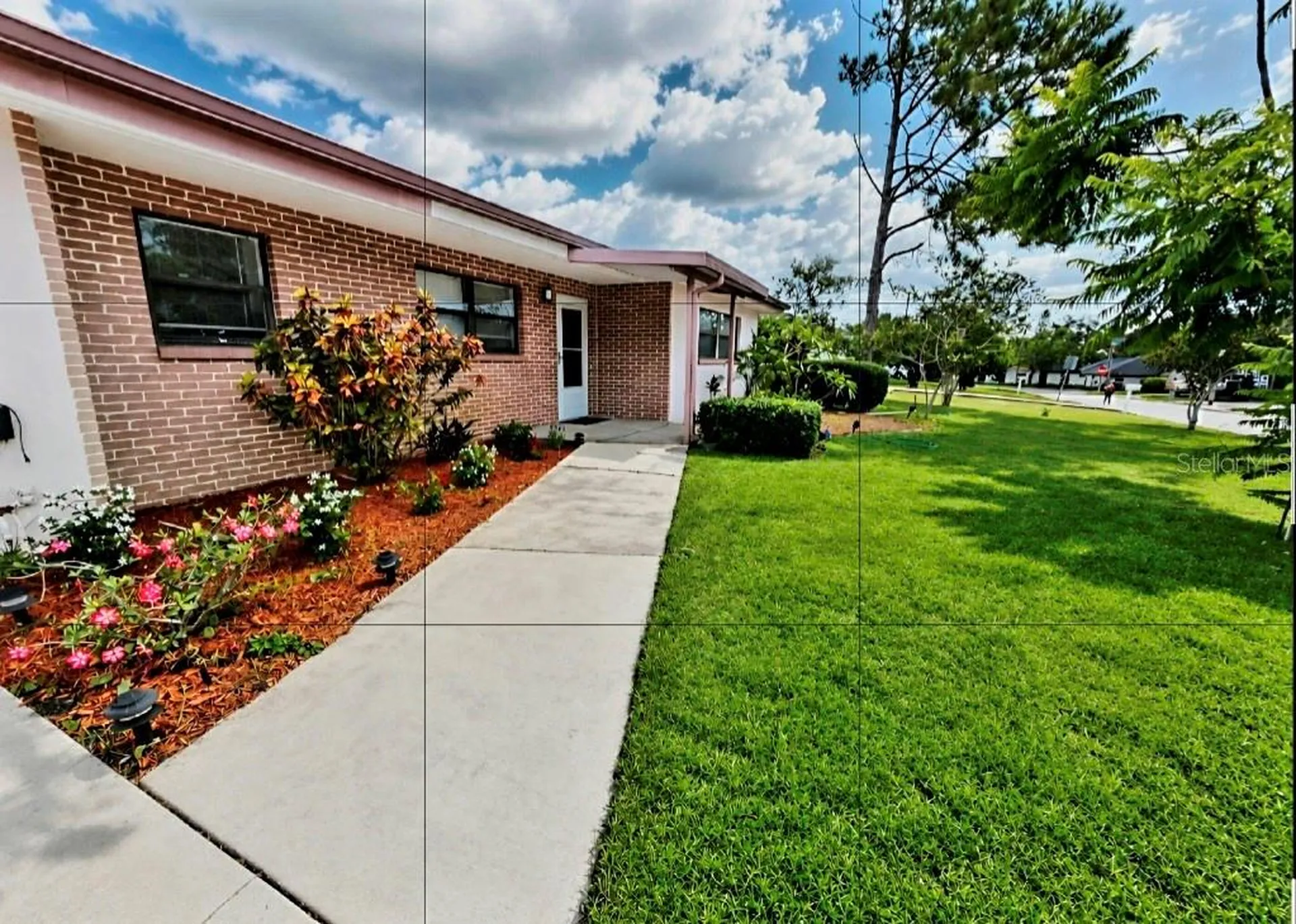 164 Pinewood Avenue Clearwater FL 33765