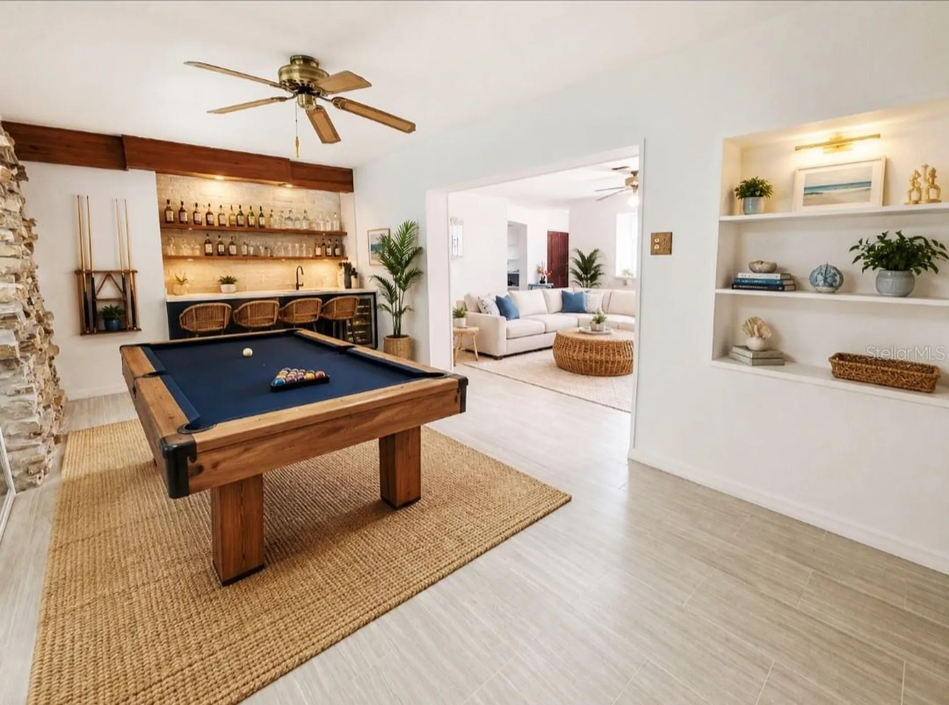 164 Pinewood Avenue Clearwater FL 33765