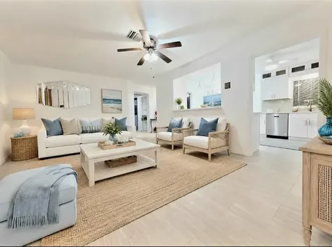 164 Pinewood Avenue Clearwater FL 33765