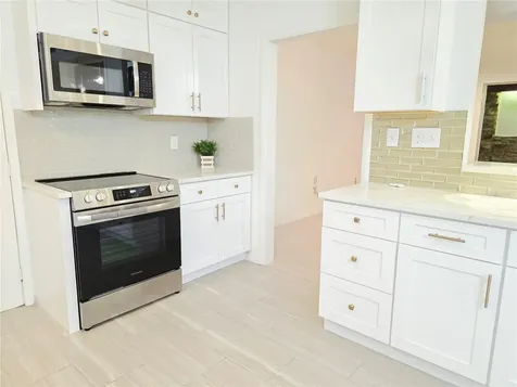 164 Pinewood Avenue Clearwater FL 33765
