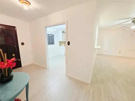 164 Pinewood Avenue Clearwater FL 33765