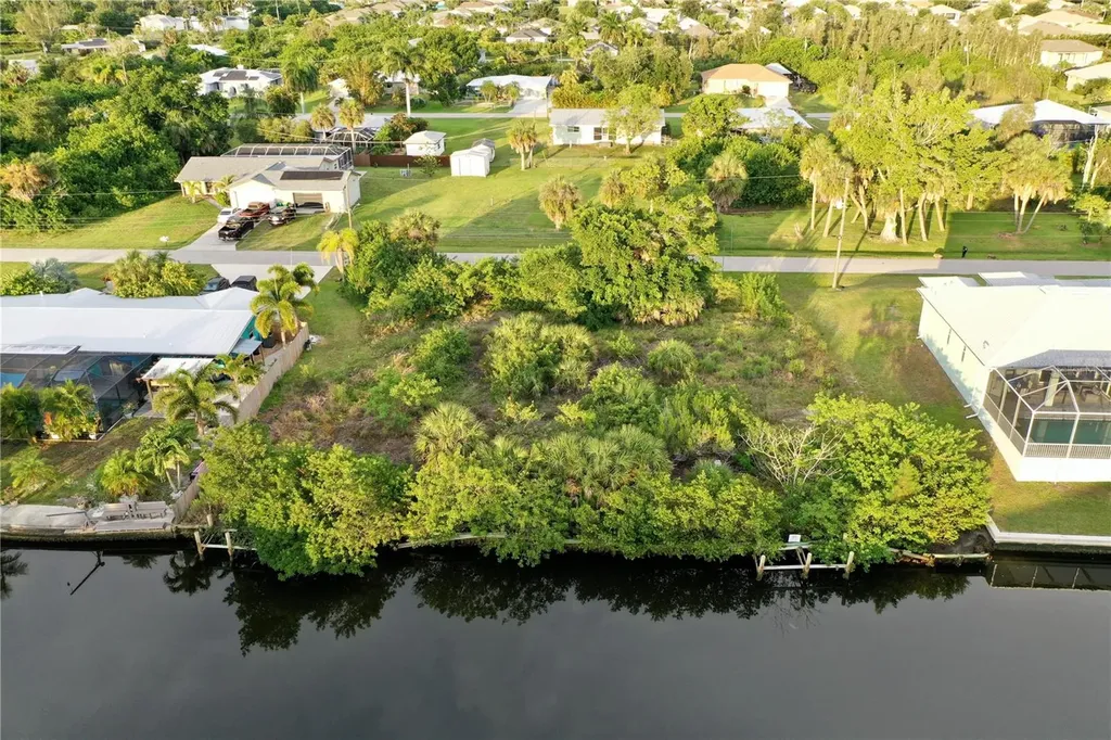3717 Wisteria Place Punta Gorda FL 33950