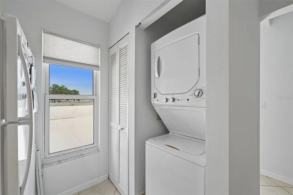 1041 Capri Isles Boulevard Venice FL 34292