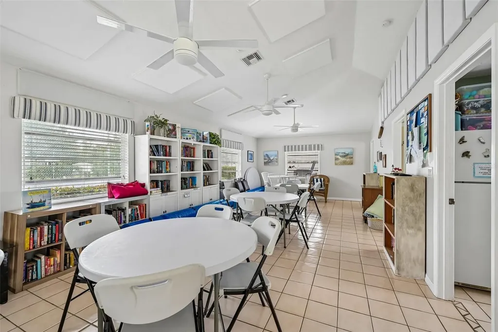 1041 Capri Isles Boulevard Venice FL 34292