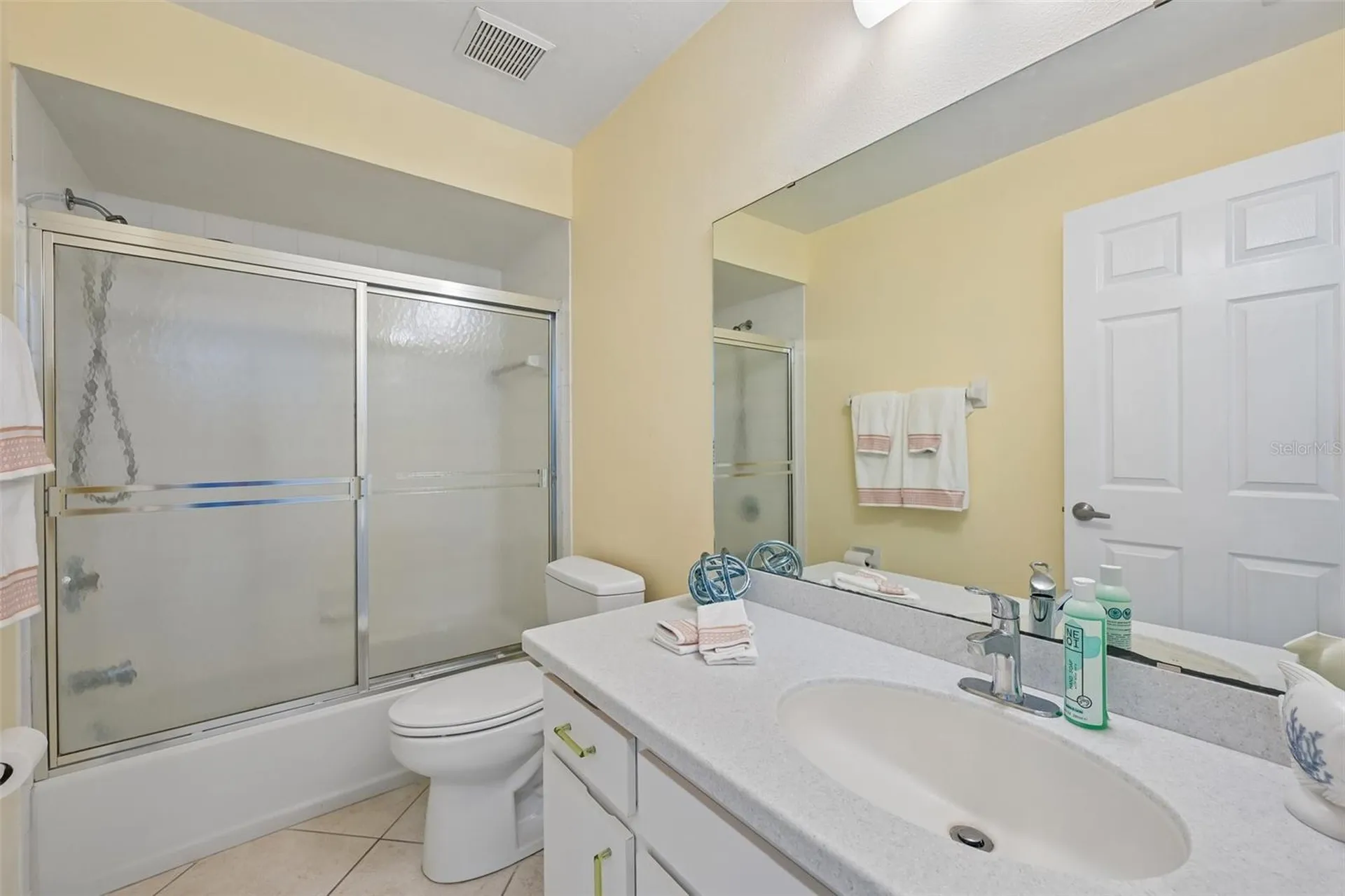 1041 Capri Isles Boulevard Venice FL 34292