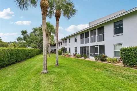 1041 Capri Isles Boulevard Venice FL 34292
