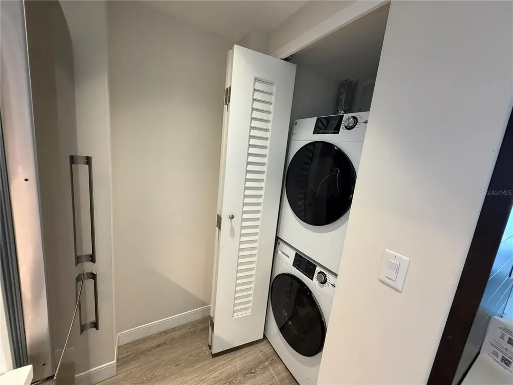 210 Sands Point Road Longboat Key FL 34228
