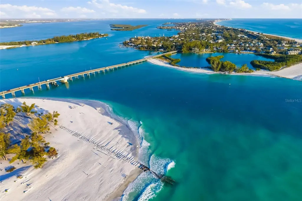 210 Sands Point Road Longboat Key FL 34228