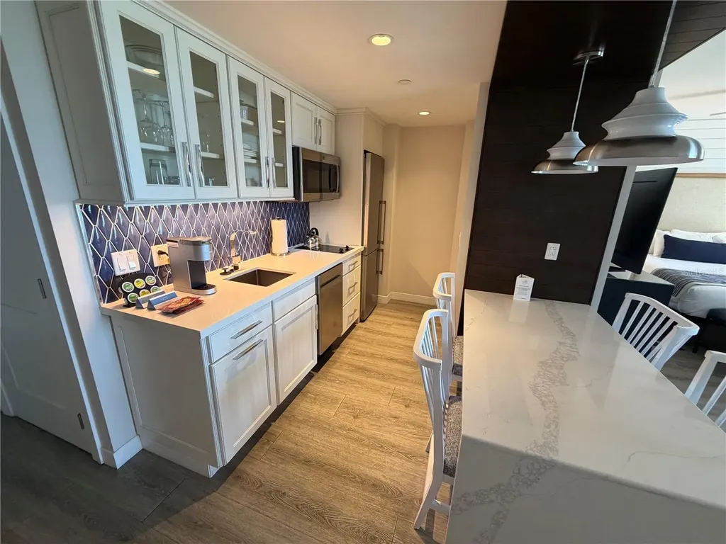 210 Sands Point Road Longboat Key FL 34228