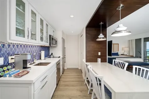 210 Sands Point Road Longboat Key FL 34228