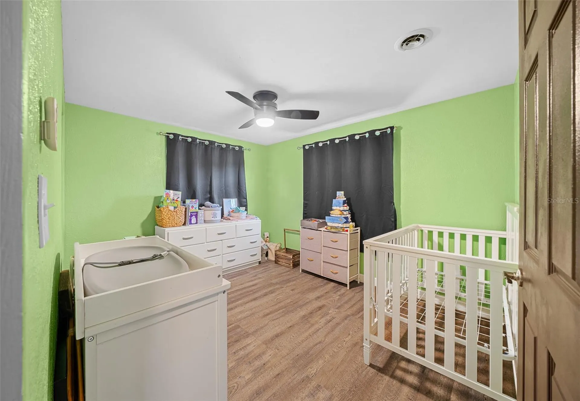 1300 Sherman Avenue Tavares FL 32778