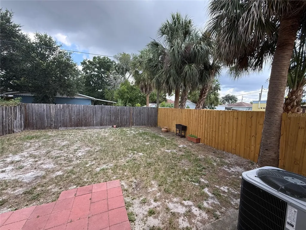 2907 W Chestnut Street Tampa FL 33607