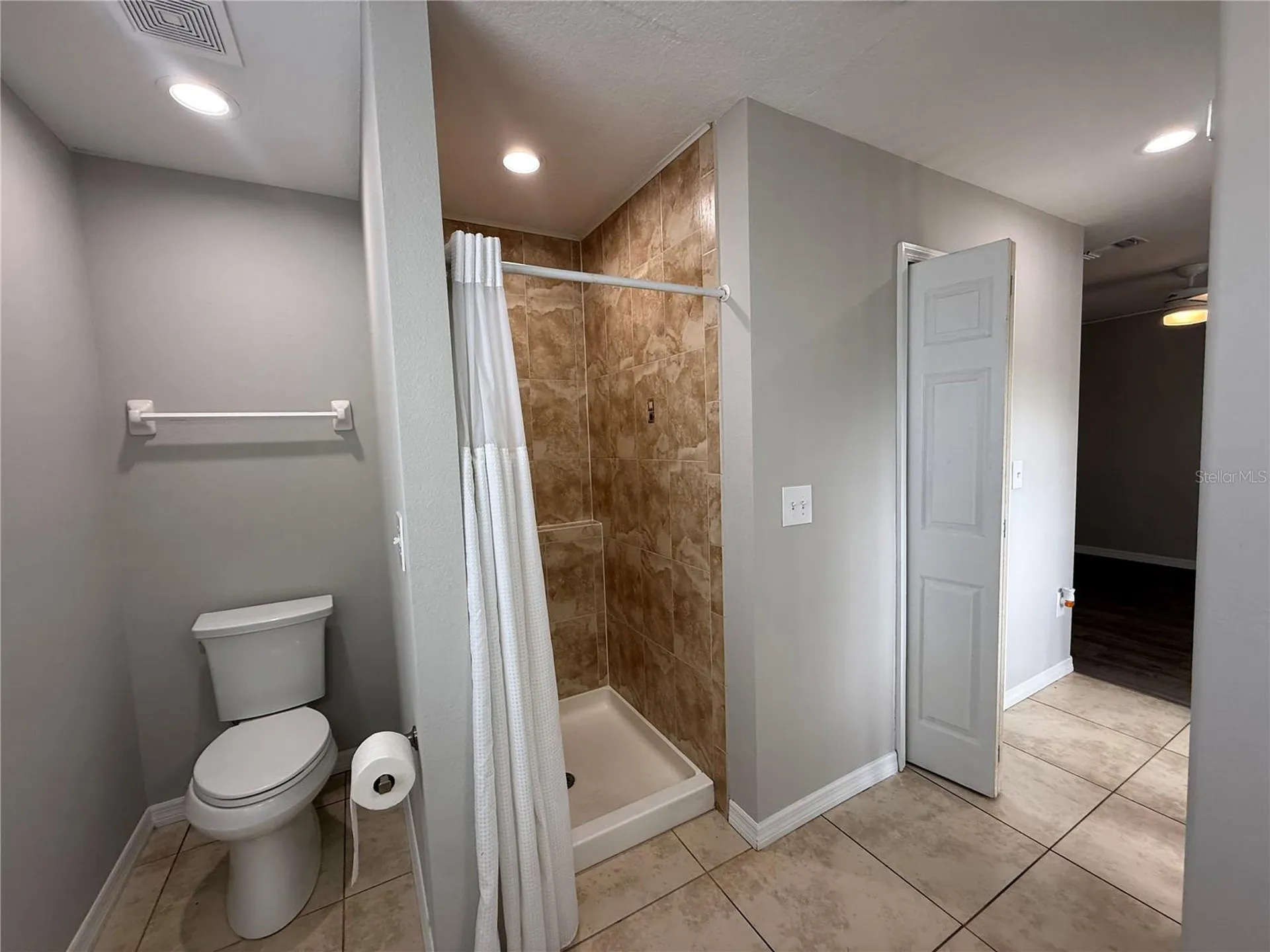 2907 W Chestnut Street Tampa FL 33607