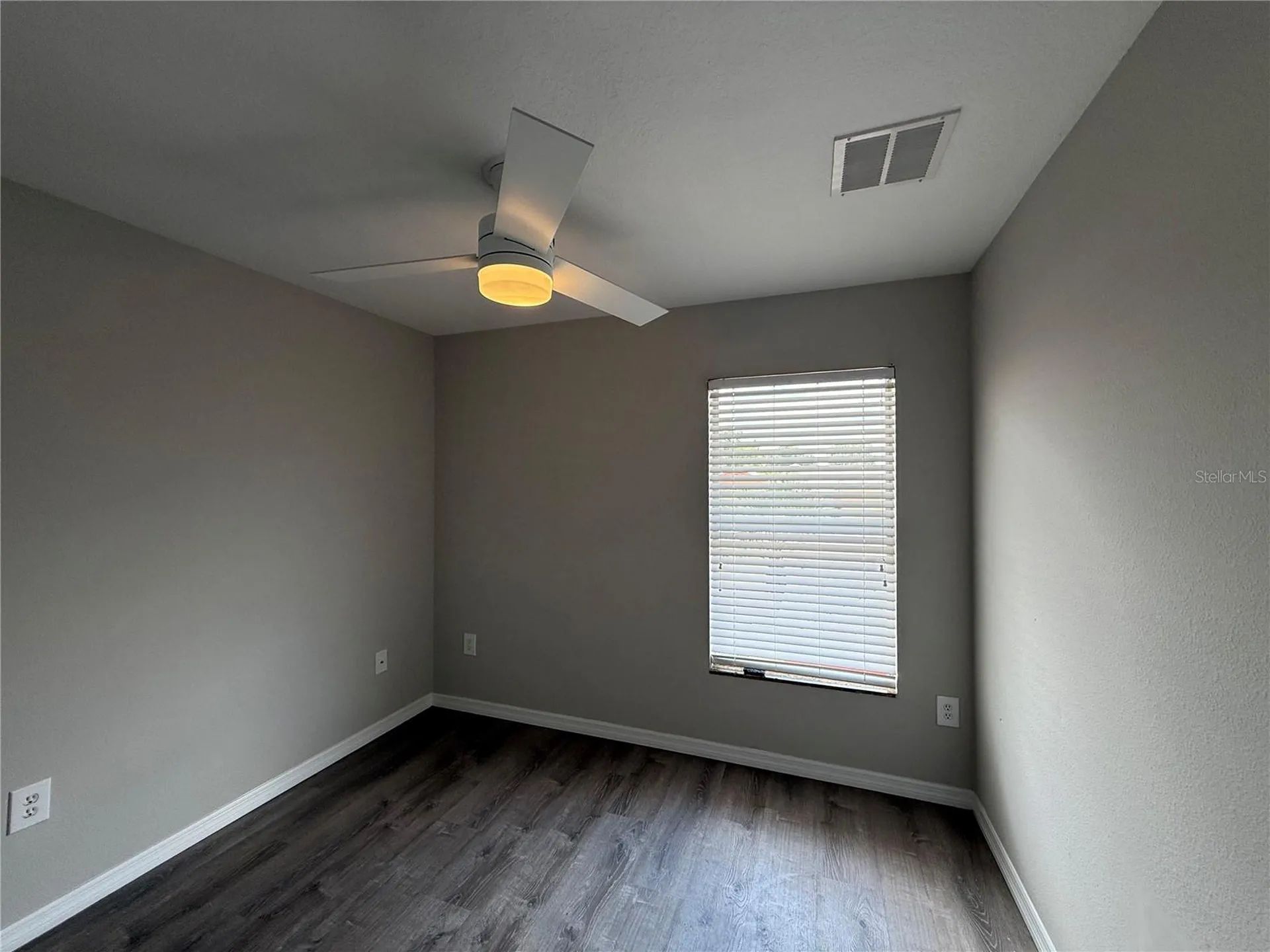 2907 W Chestnut Street Tampa FL 33607