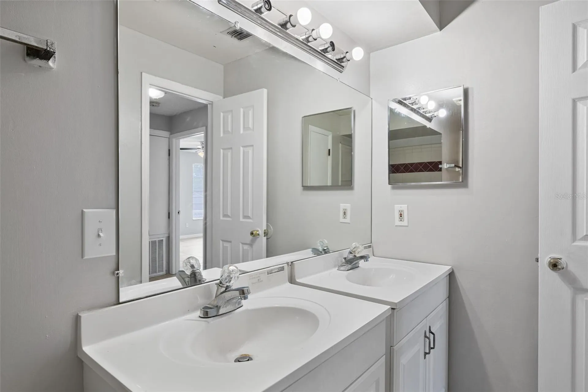 4035 Wendy Drive Orlando FL 32808