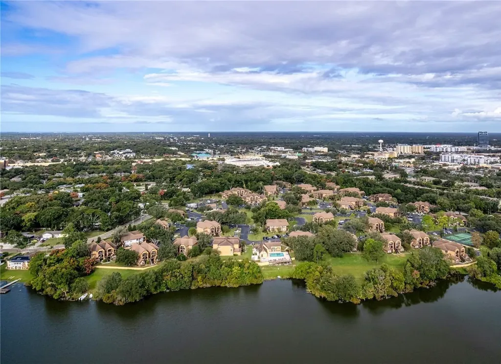 420 Forestway Circle Altamonte Springs FL 32701