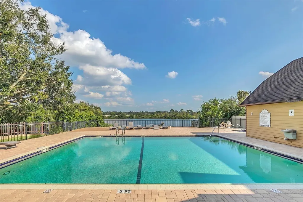 420 Forestway Circle Altamonte Springs FL 32701
