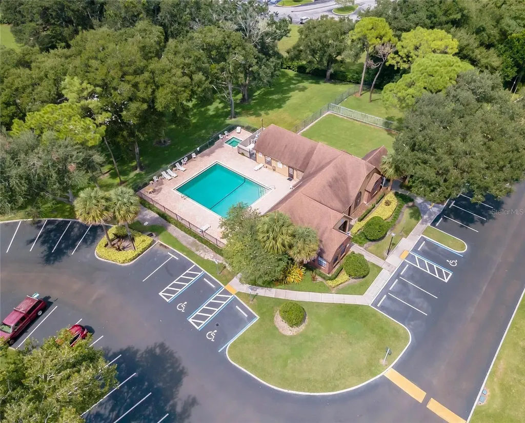 420 Forestway Circle Altamonte Springs FL 32701