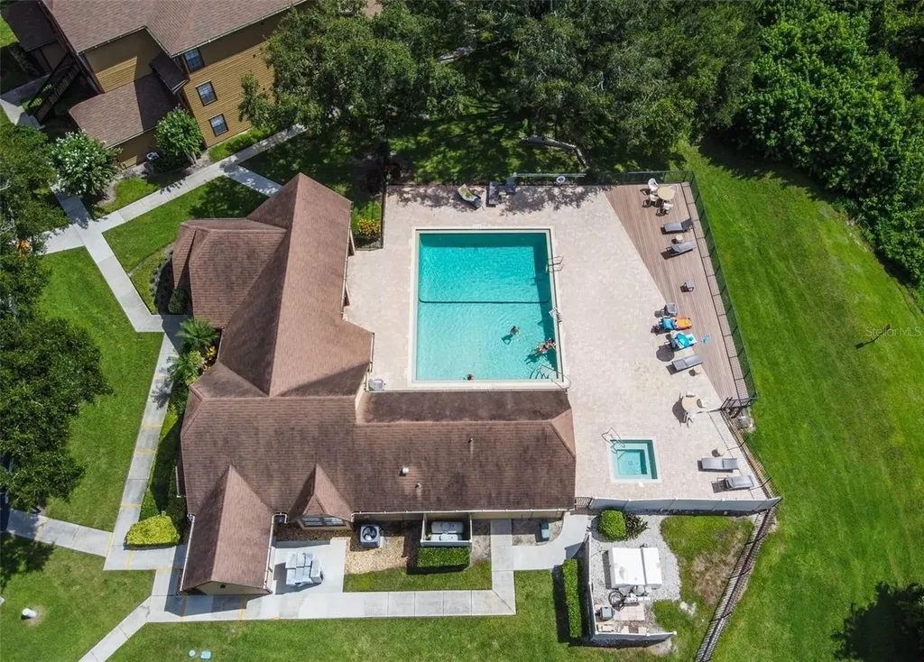 420 Forestway Circle Altamonte Springs FL 32701