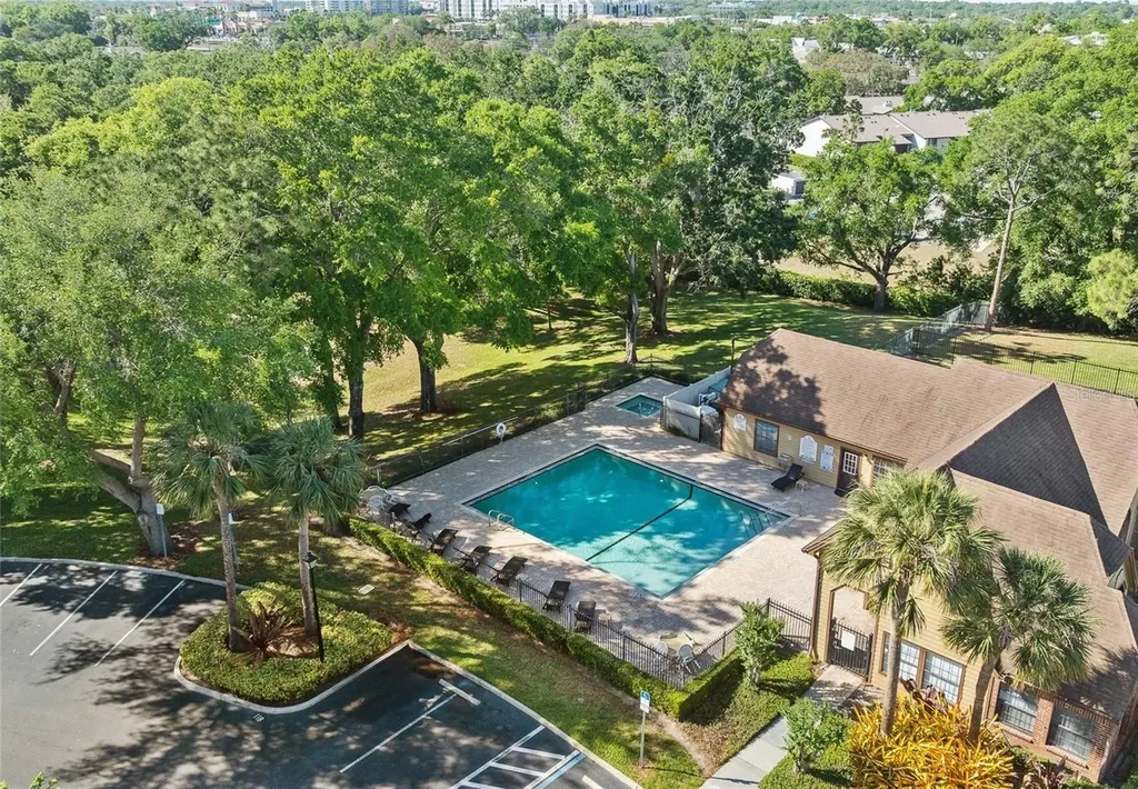 420 Forestway Circle Altamonte Springs FL 32701