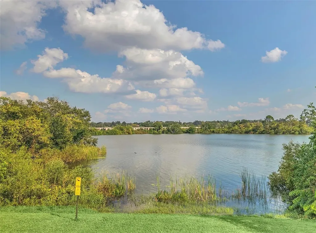 420 Forestway Circle Altamonte Springs FL 32701